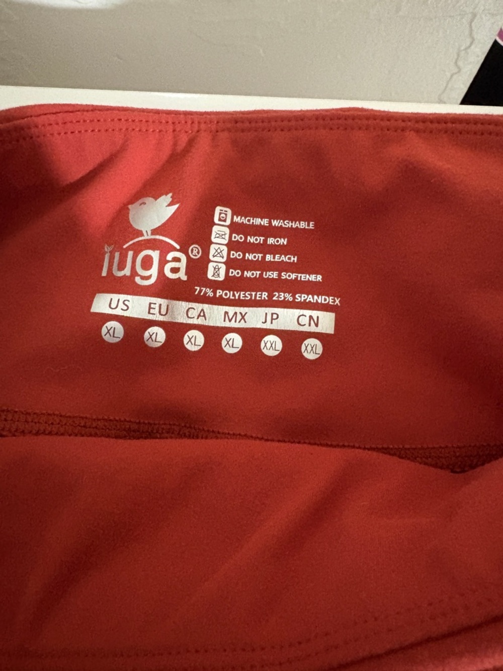 iuga Red Active Leggings - XL